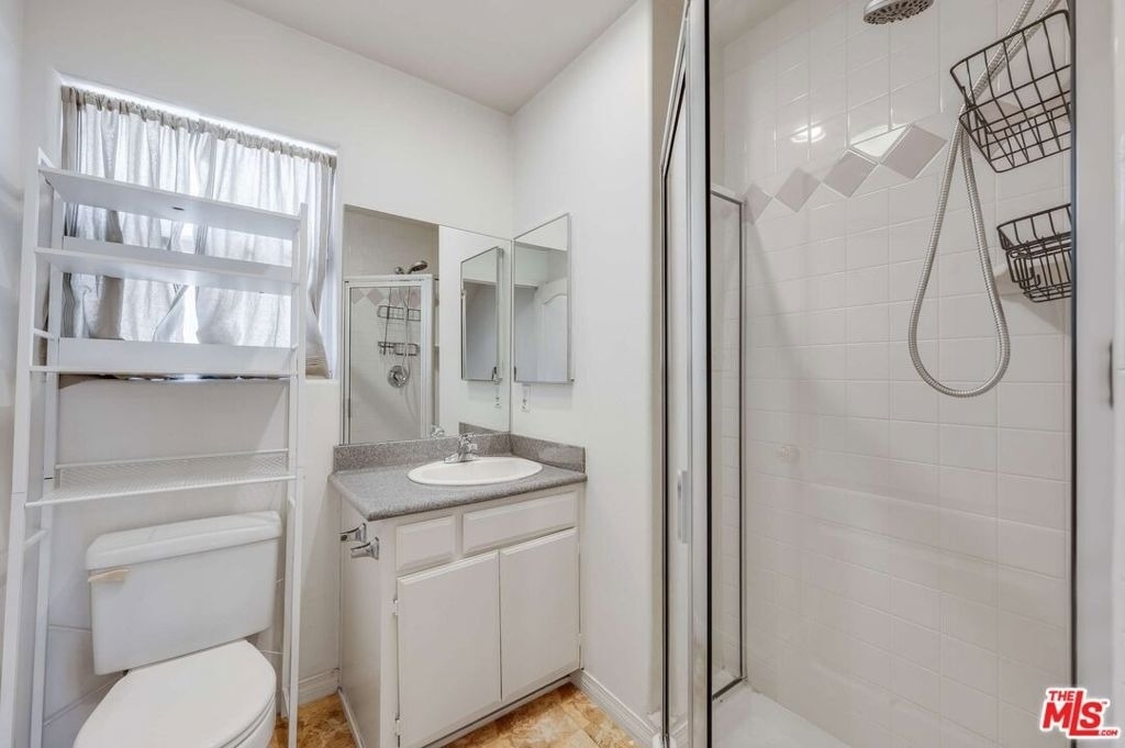 10924 Bloomfield Street - Photo 17