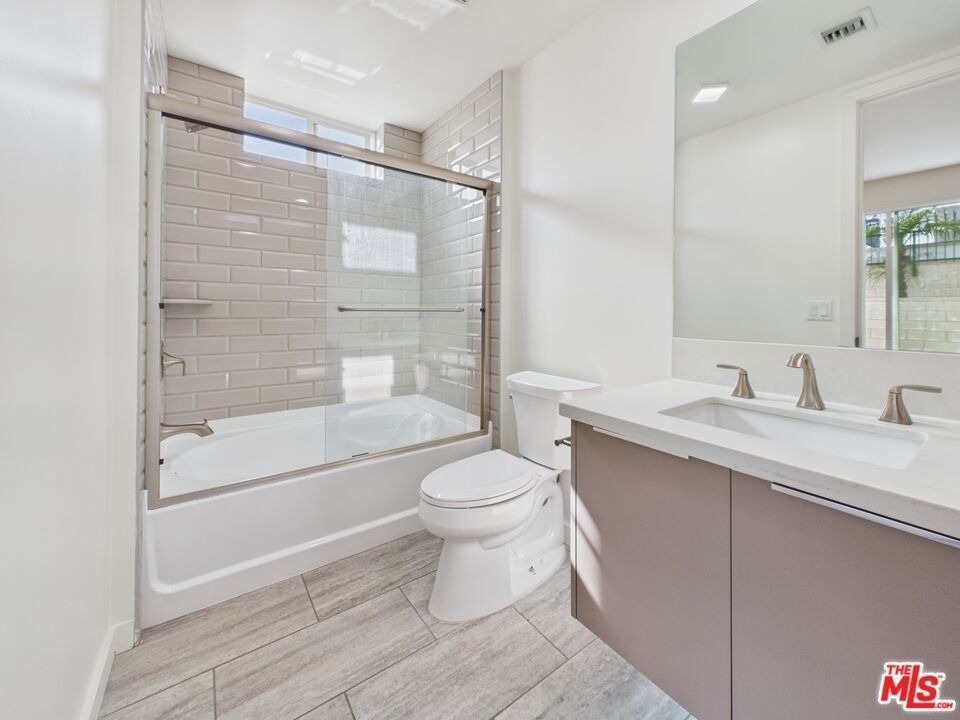 850 Crenshaw Boulevard - Photo 11