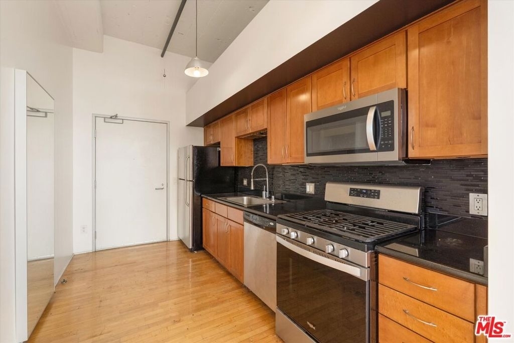 420 S San Pedro Street - Photo 7