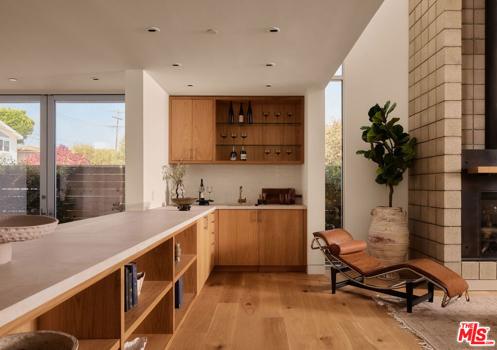 2801 Sanborn Avenue - Photo 10