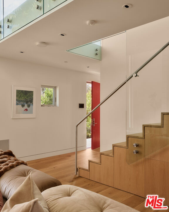 2801 Sanborn Avenue - Photo 7