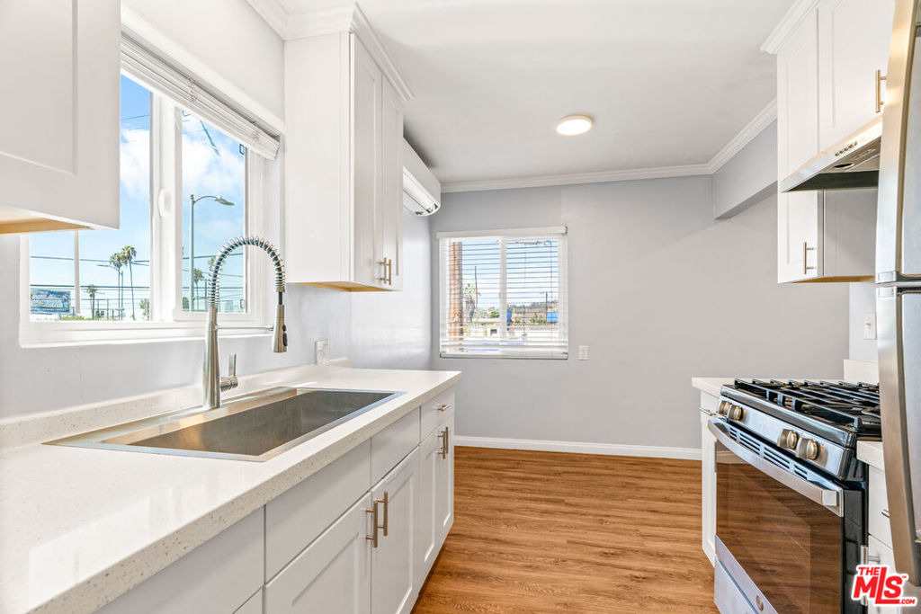 2804 Workman Street - Photo 18