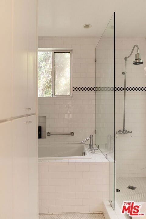 8322 Ridpath Drive - Photo 12