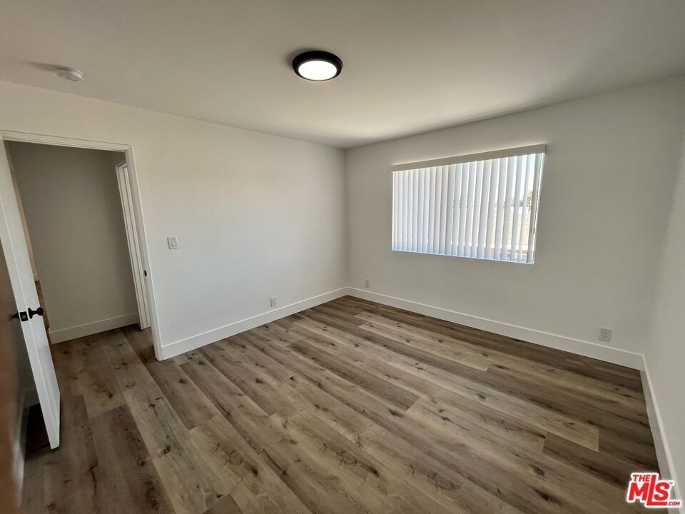 11430 Cedar Avenue - Photo 39
