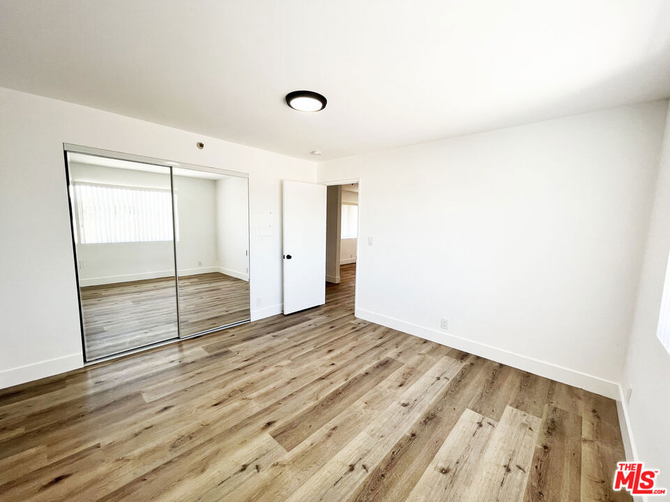 11430 Cedar Avenue - Photo 19