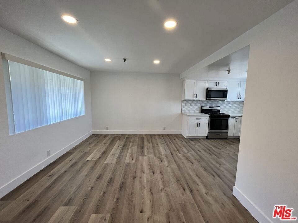 11430 Cedar Avenue - Photo 46