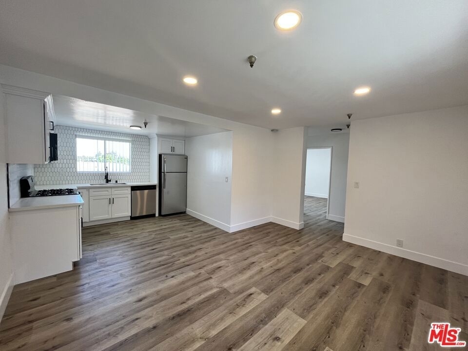 11430 Cedar Avenue - Photo 36
