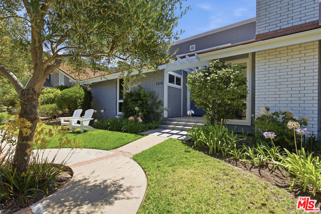 1314 Avenida De Cortez - Photo 46