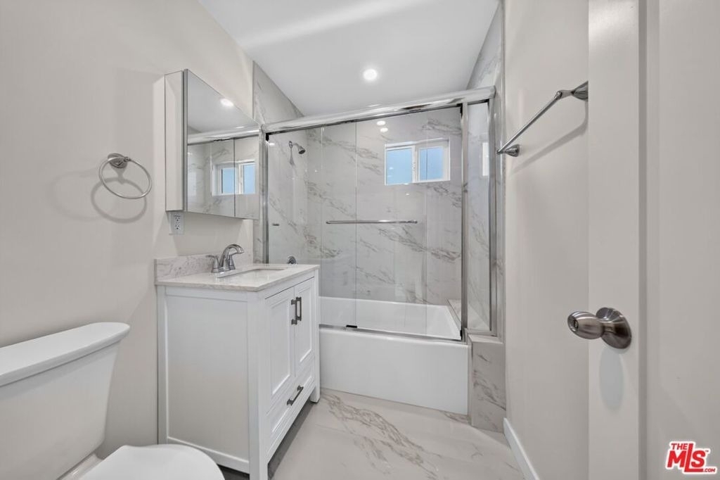 1615 S Adams Street - Photo 19