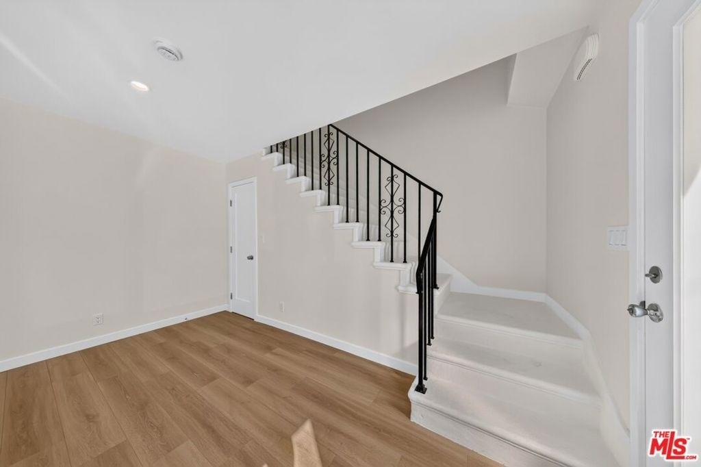 1615 S Adams Street - Photo 4