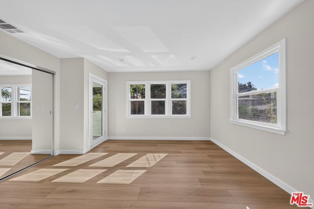 1615 S Adams Street - Photo 15