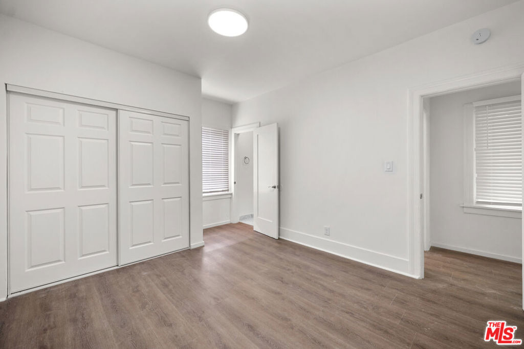 926 S Mariposa Avenue - Photo 5