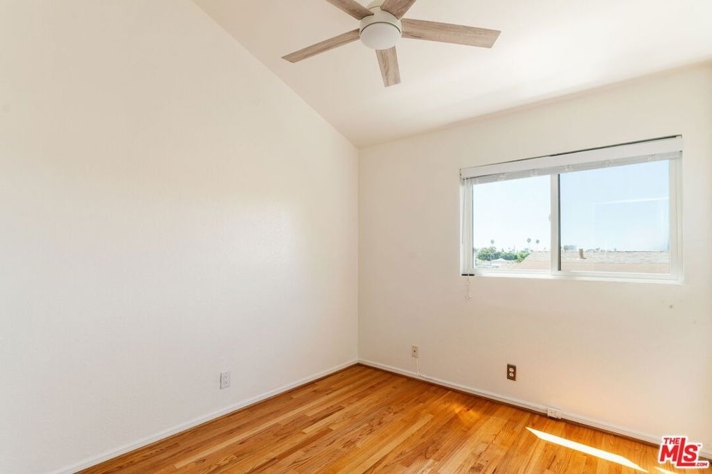 740 N Dillon Street - Photo 19