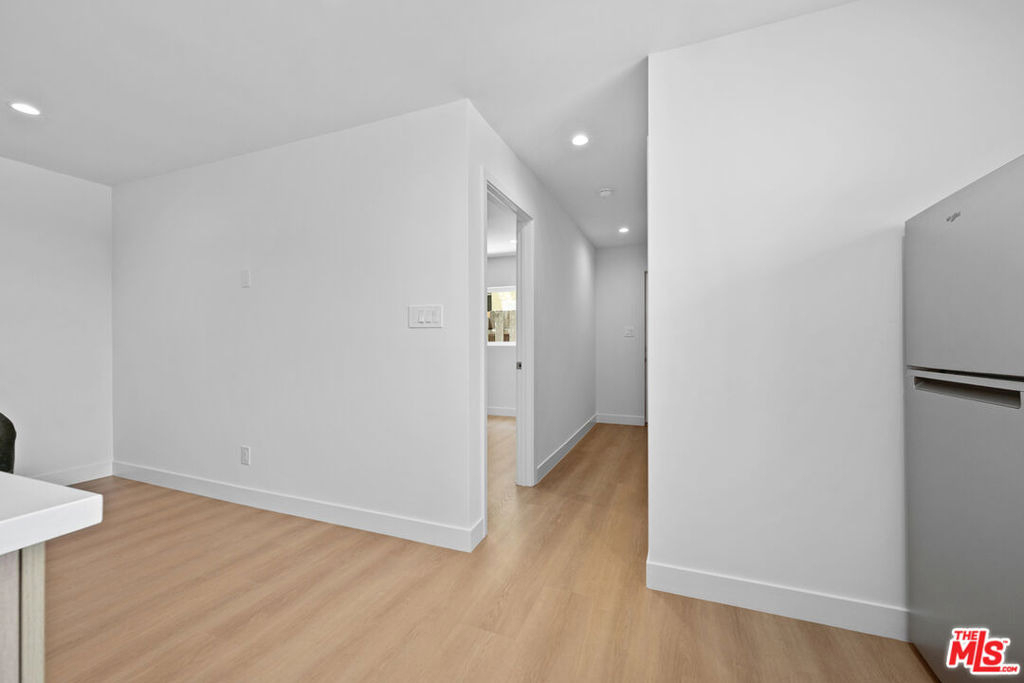 833 5th Street - Photo 10