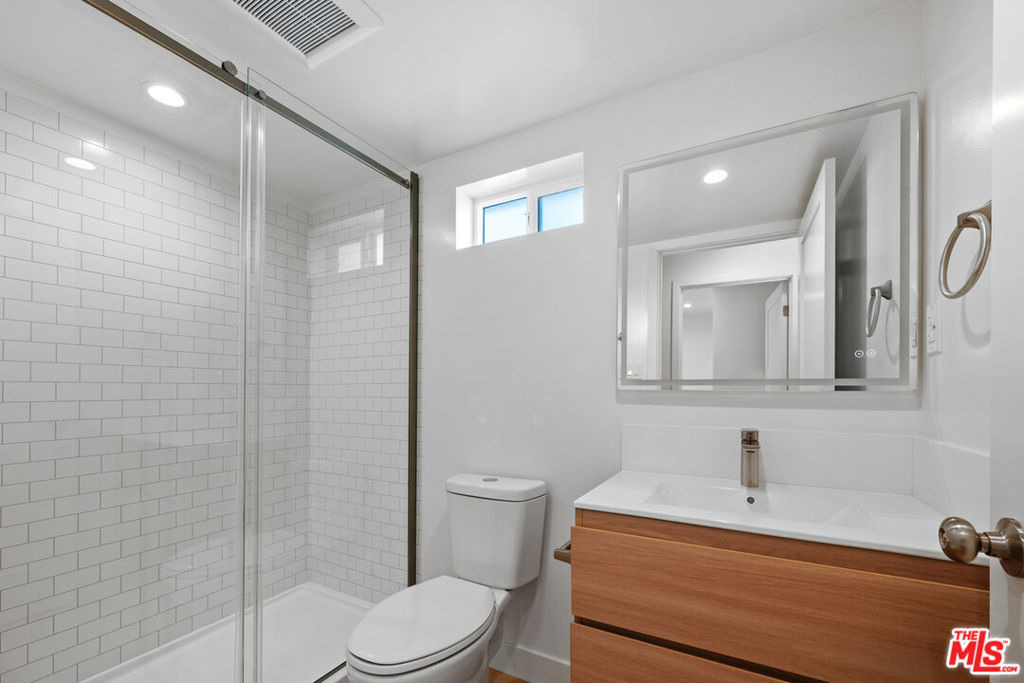 833 5th Street - Photo 7
