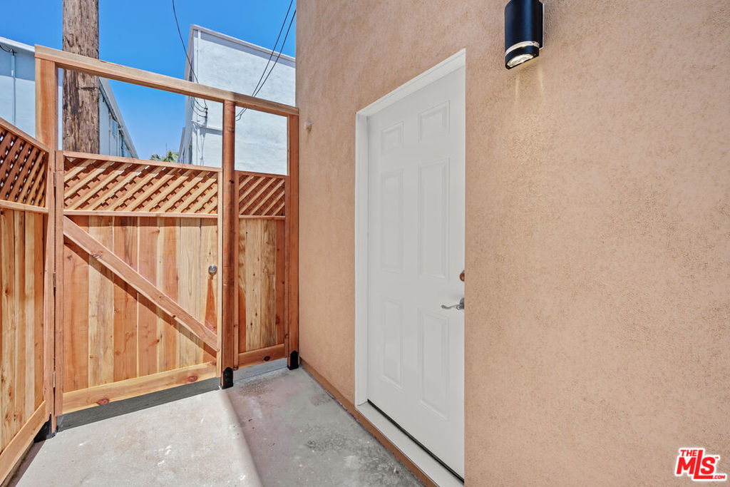 833 5th Street - Photo 13