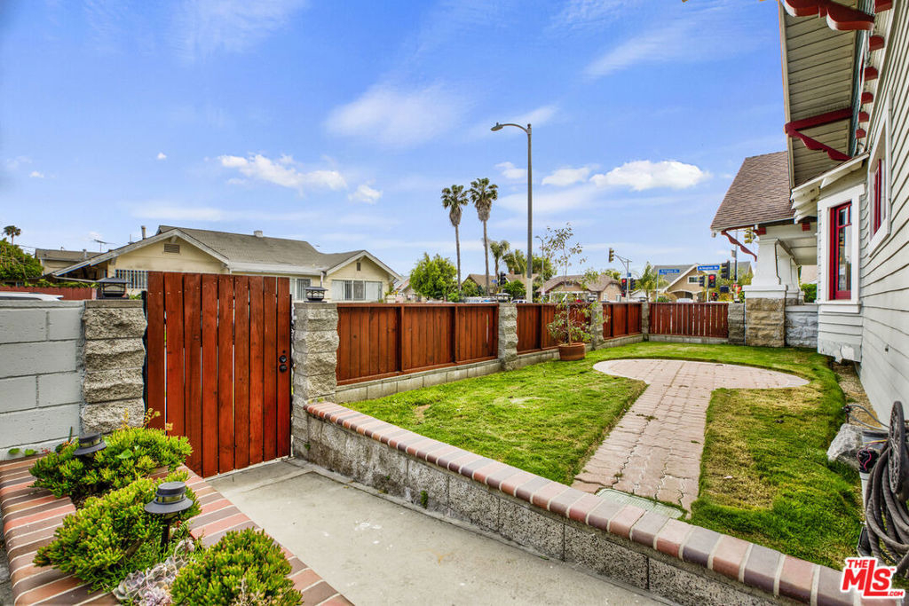 3628 Arlington Avenue - Photo 38