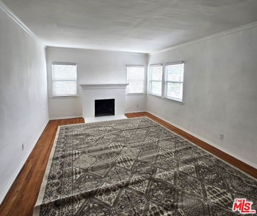 10558 Santa Monica Boulevard - Photo 5