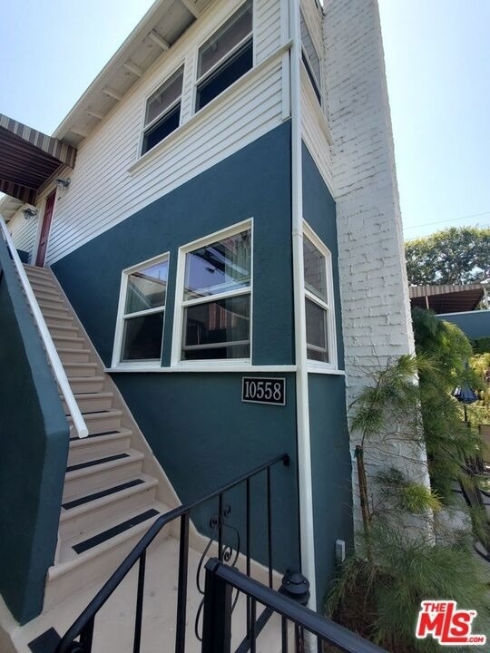 10558 Santa Monica Boulevard - Photo 1