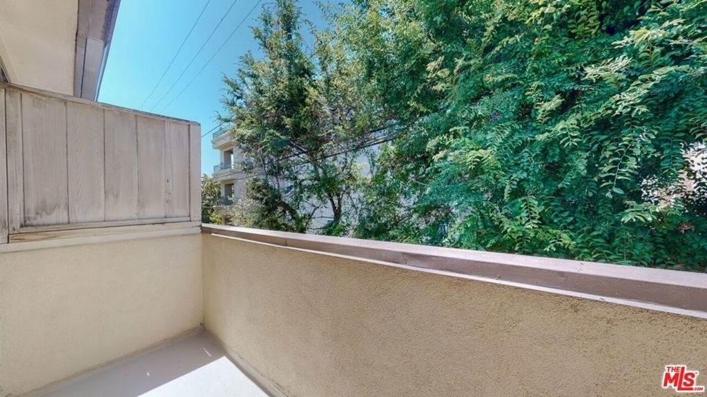 1833 Manning Avenue - Photo 22