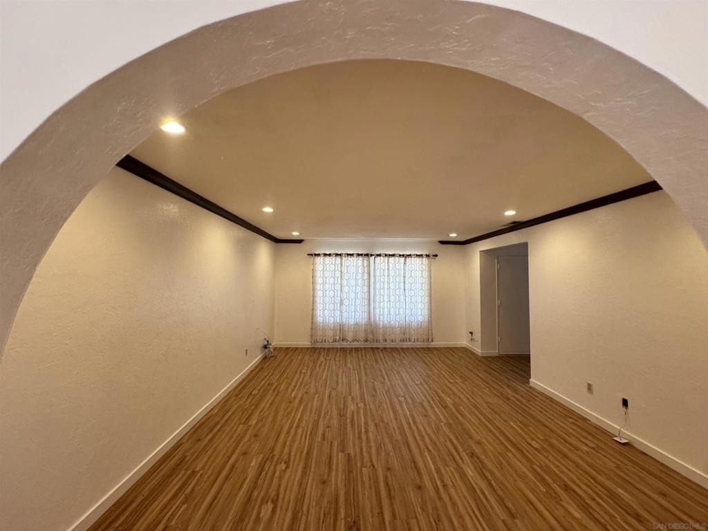 1748 Bourke Place - Photo 3