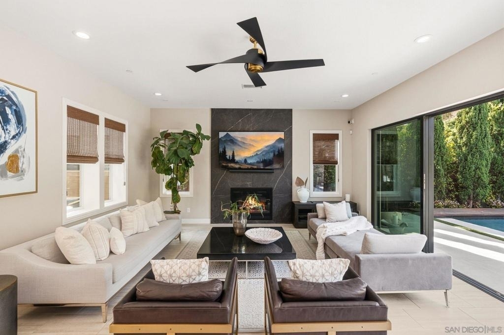4720 Borden - Photo 3
