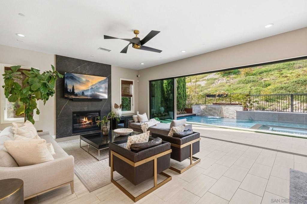 4720 Borden - Photo 4