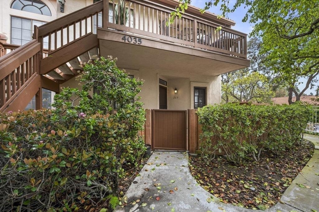 4035 Carmel View Road - Photo 3
