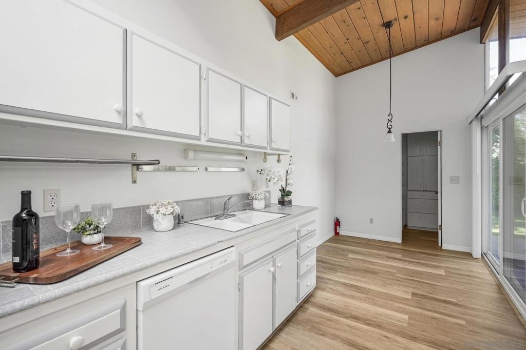 5532 Soderblom Ct - Photo 12
