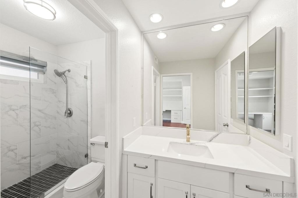 1068 Pacific Hill St - Photo 53