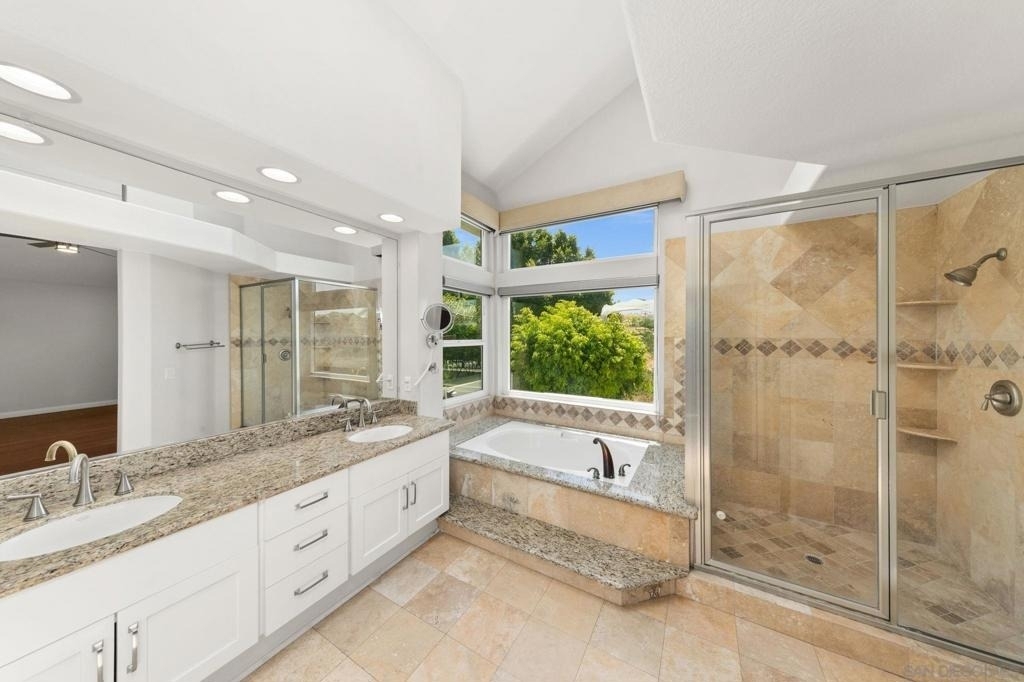 1068 Pacific Hill St - Photo 38