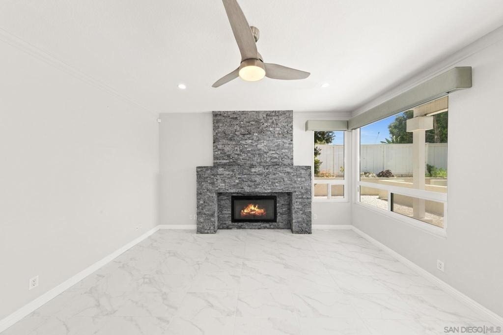 1068 Pacific Hill St - Photo 21