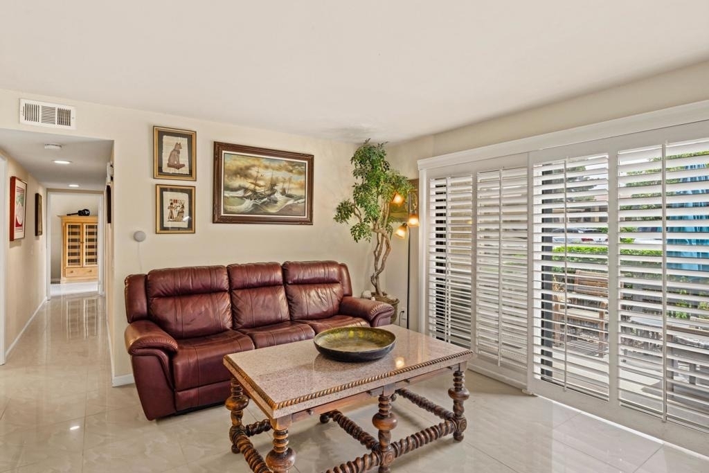 31200 Landau Boulevard - Photo 0