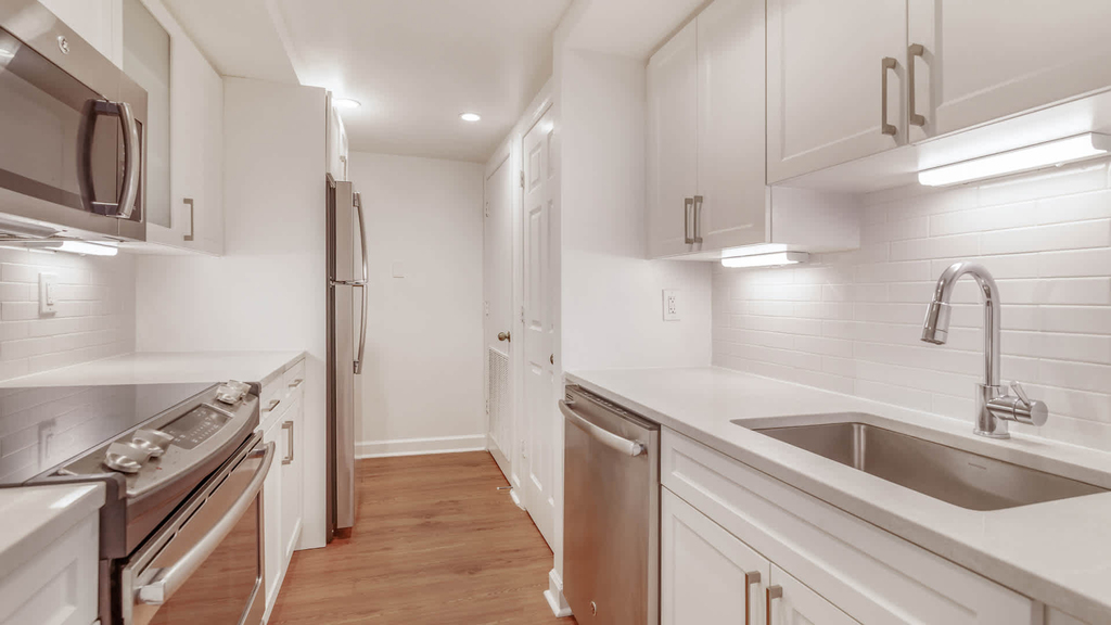3700 Massachusetts Ave. Nw - Photo 3