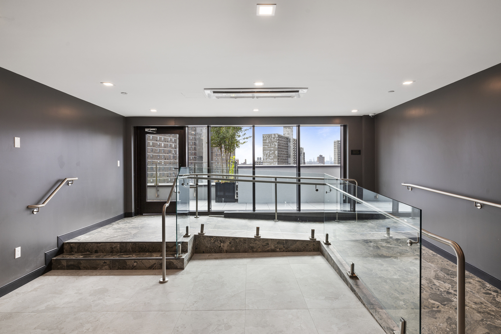 299 East 161st Street - Photo 15