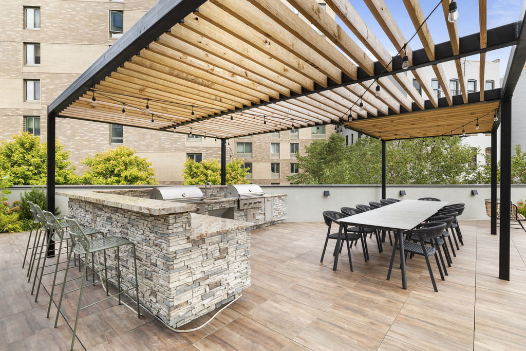 299 East 161st Street - Photo 16