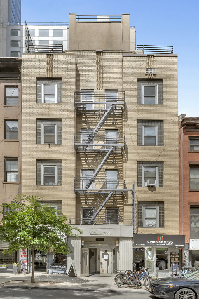 East 31st Street - Photo 6