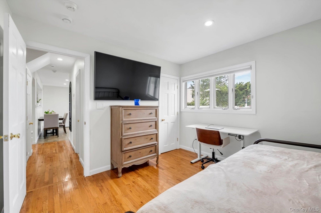 1055 Jefferson Street - Photo 9