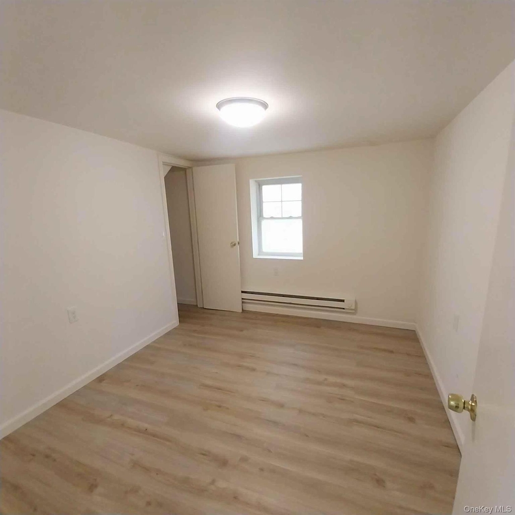 429 Guy Lombardo Avenue - Photo 10