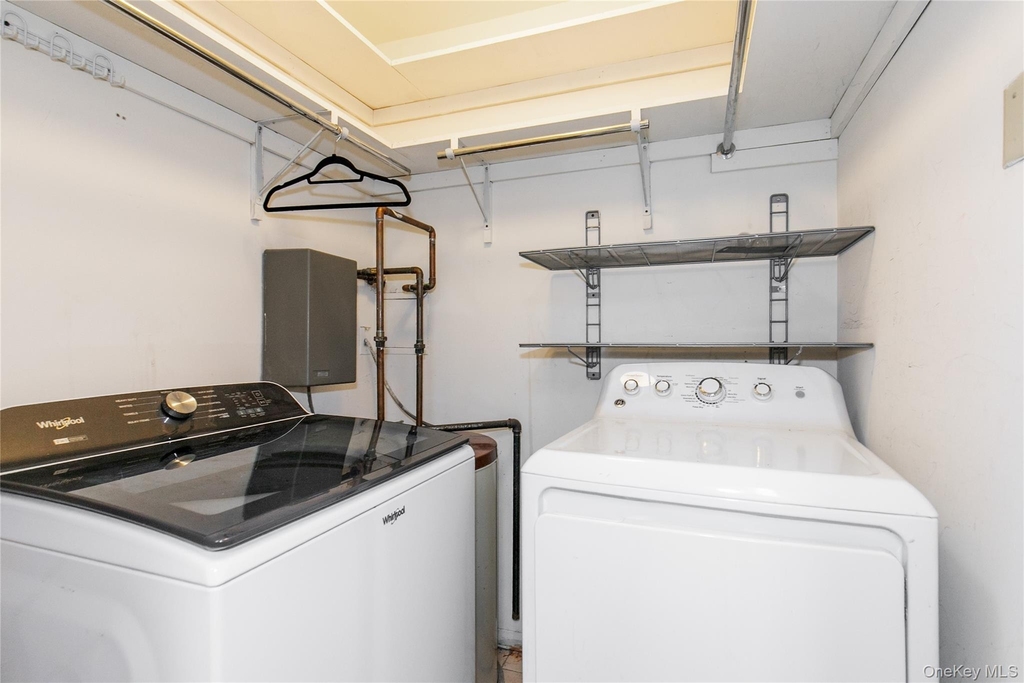 1 Ipswich Avenue - Photo 19