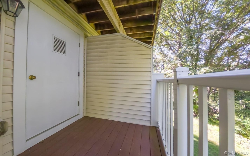 212 Viewpoint Terrace - Photo 19