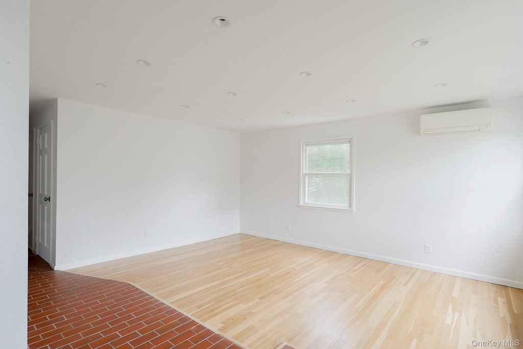 59 Wood Street - Photo 3