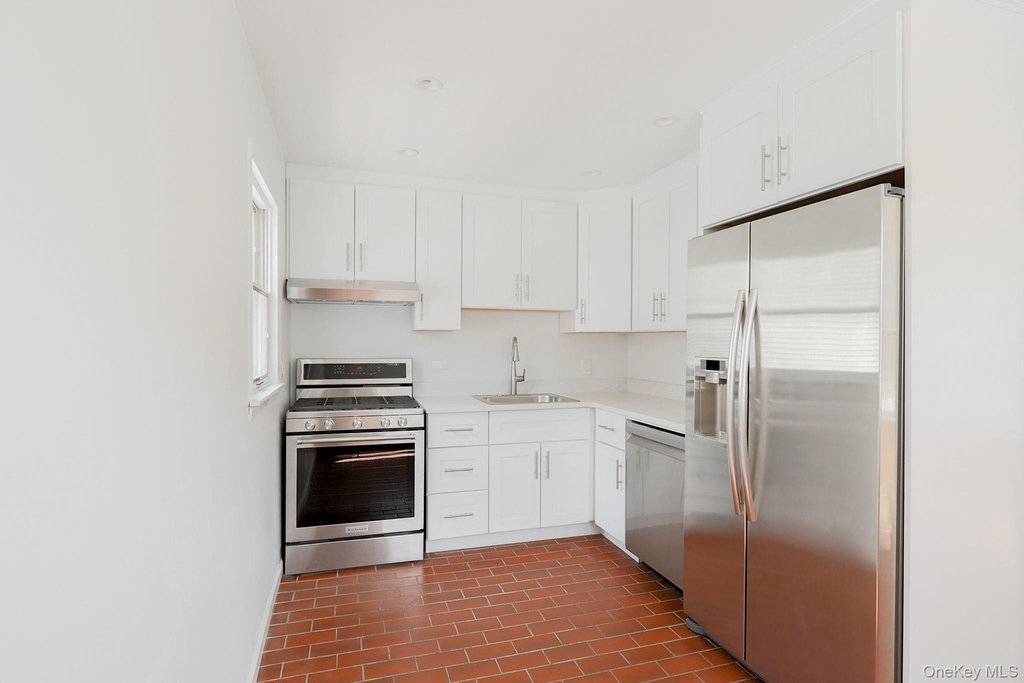 59 Wood Street - Photo 4