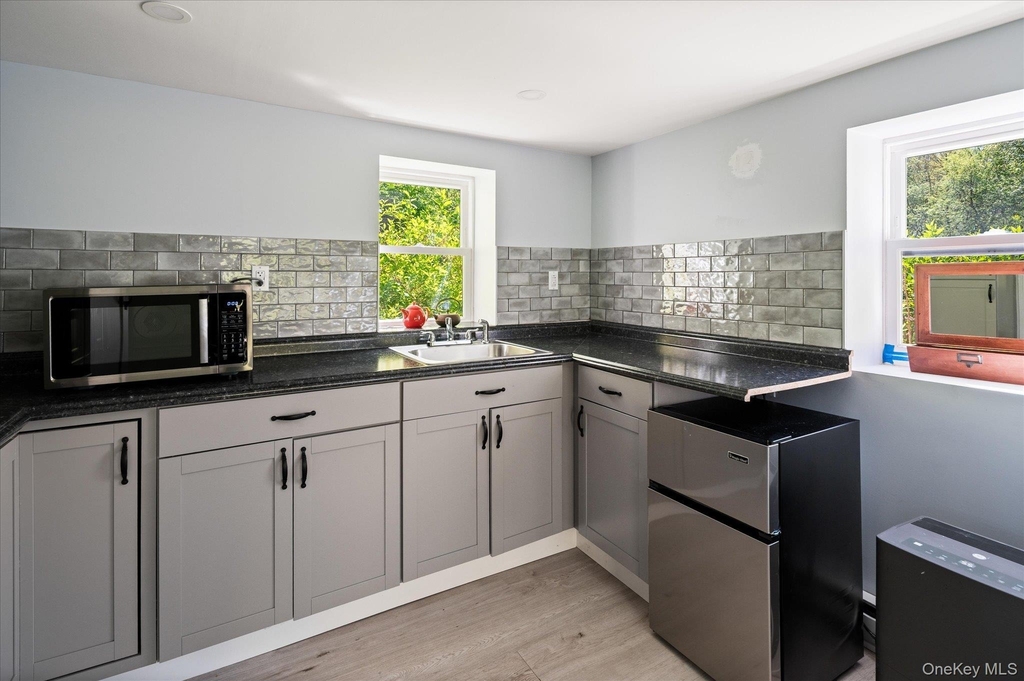 37a Mekeel Street - Photo 5