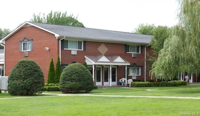 125 Terryville Road - Photo 0