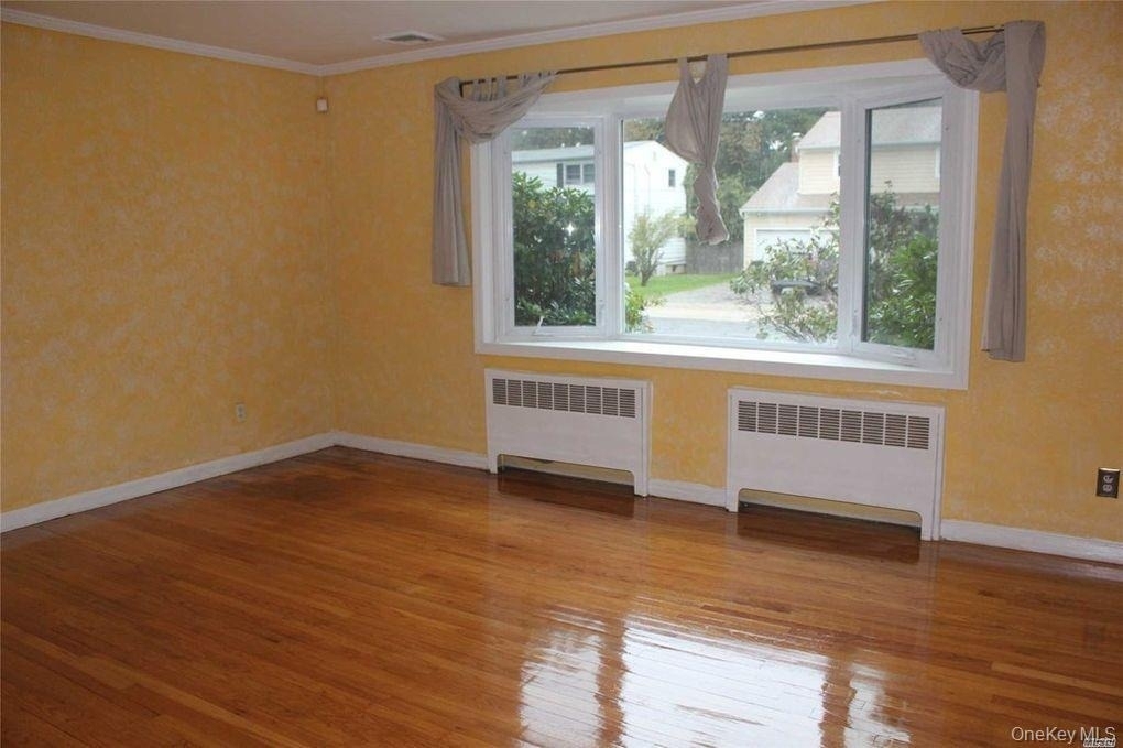7 Beatrice Avenue - Photo 1