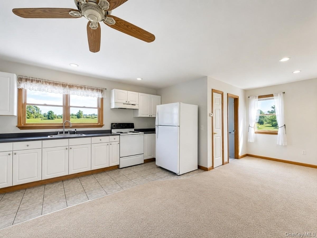 126 Jackson Avenue - Photo 4