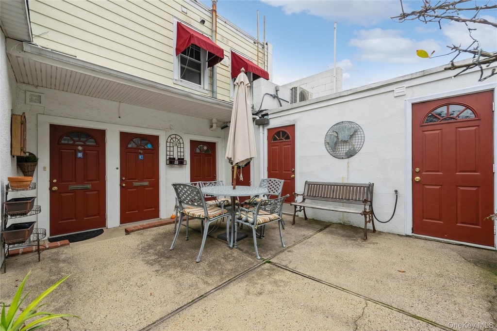 51 Spring Street - Photo 5