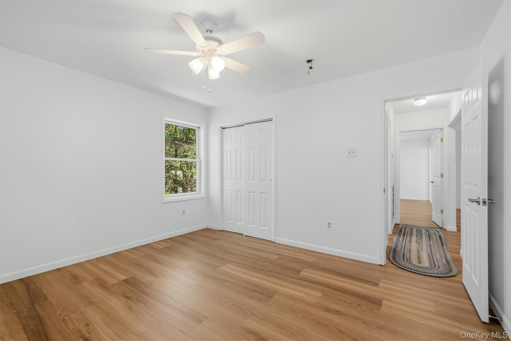 131 Hill Road - Photo 18