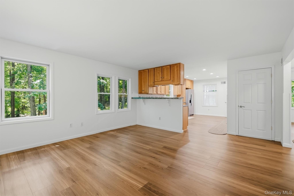 131 Hill Road - Photo 10